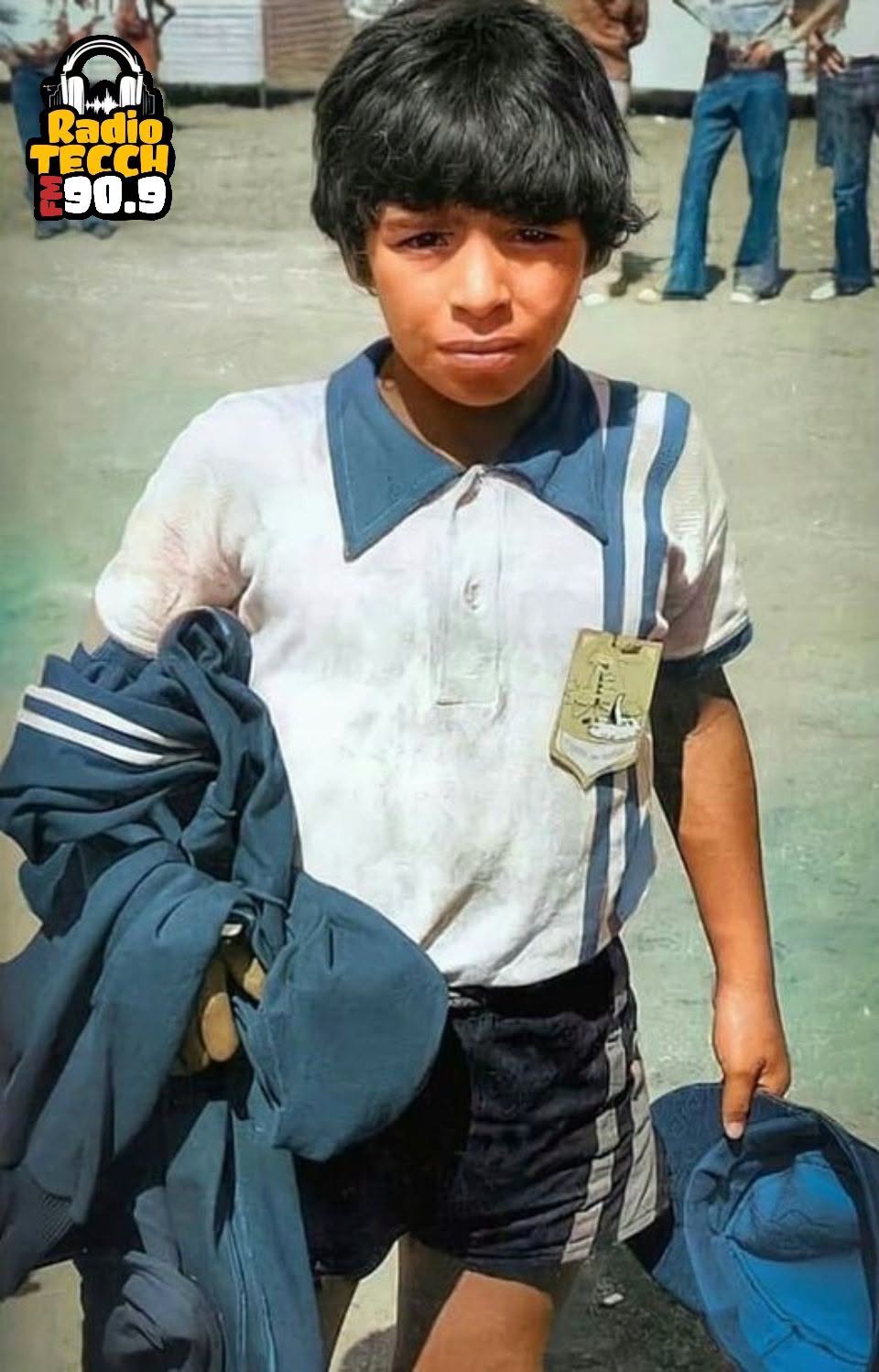 Nace Diego Maradona.