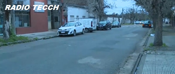 Intento de entradera a un policía que se defendió a los tiros