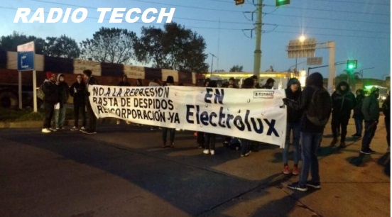 “Estamos desesperados” dijo el delegado de Electrolux tras el cierre de la fábrica en Rosario.