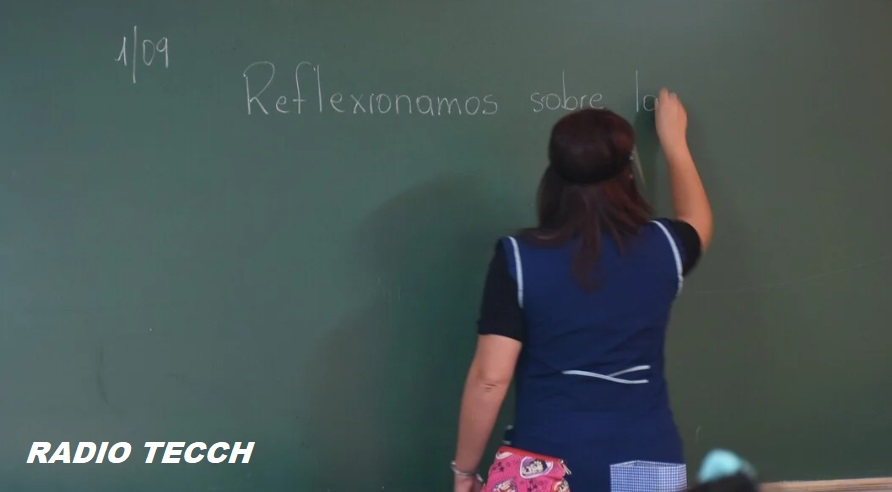 Titularización docente: cuándo se abre el concurso para ocupar cargos y horas