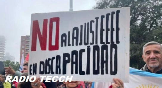 Marcha en Santa Fe por la prórroga de la Ley de Emergencia en Discapacidad